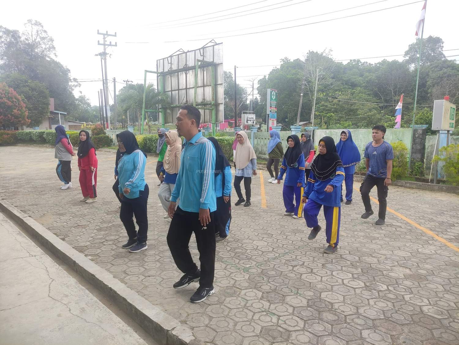 Puskesmas Simpang Teritip Melaksanakan Senam Lansia